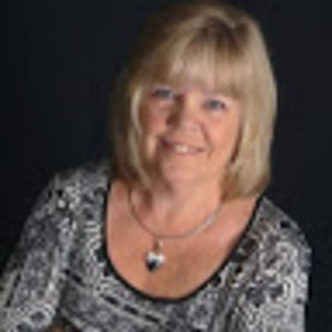 Meet your Posher, Teresa